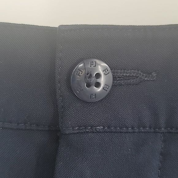 FootJoy Men's W40 Navy Blue‎ Flat Front Athletic Golf Shorts - Picture 5 of 7